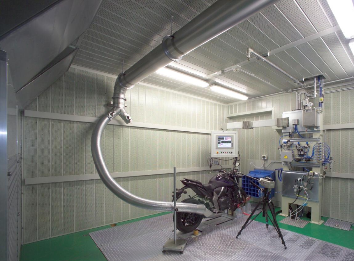 Motorcycle chassis dyno